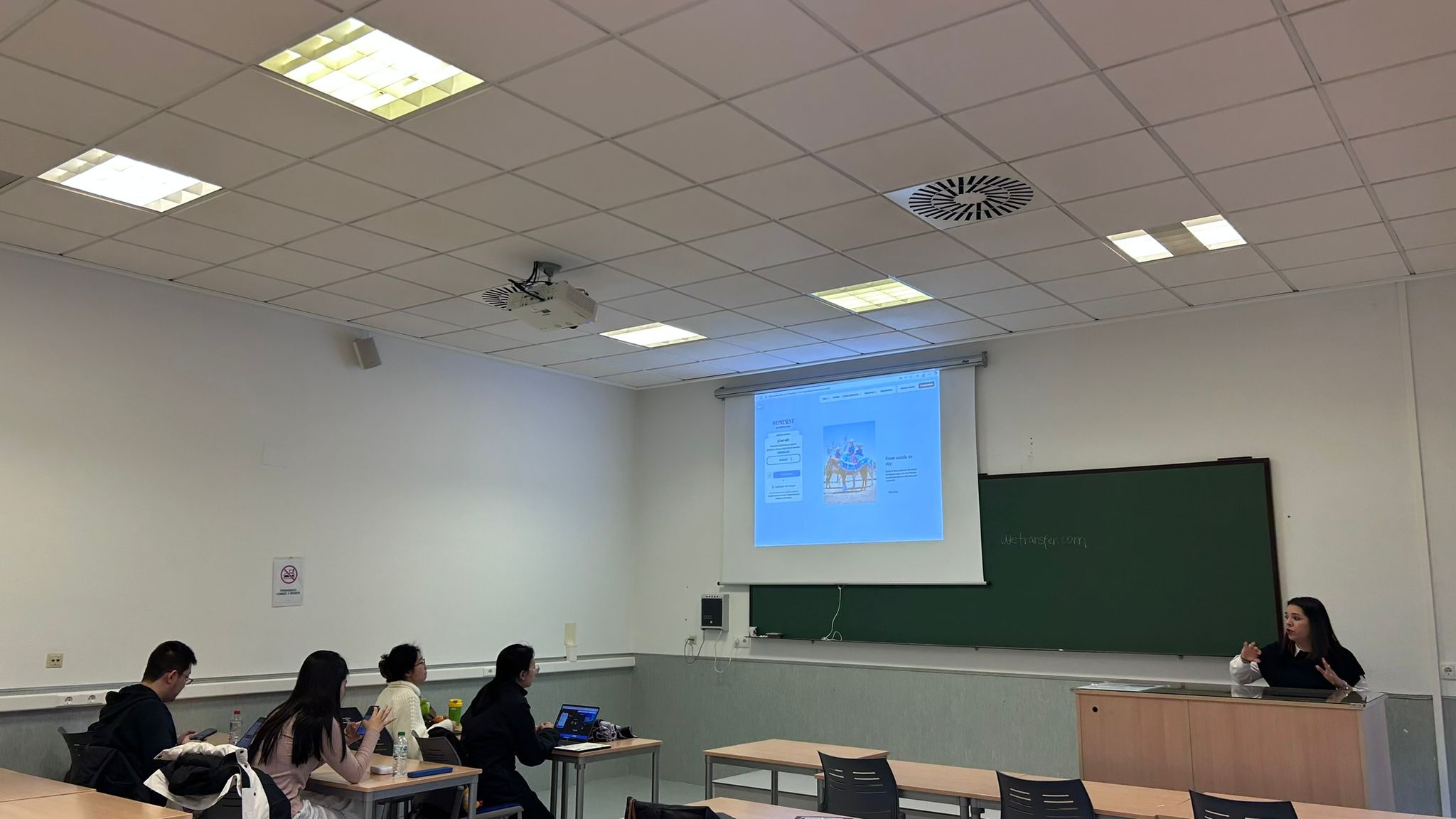 Liss Reyes Agurcia universidad UCLM Marketing y comunicación digital